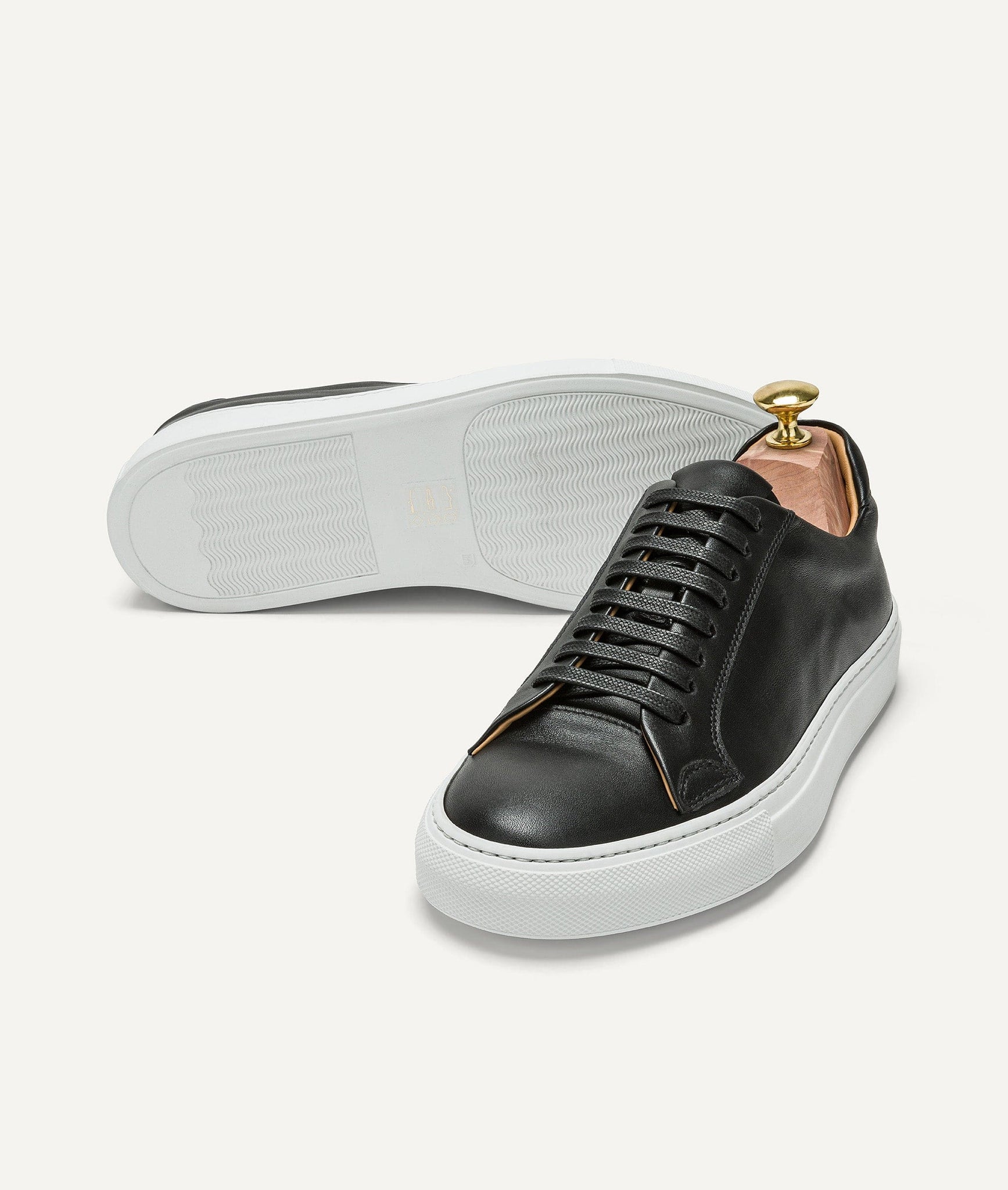 Sneaker in Calf Leather
