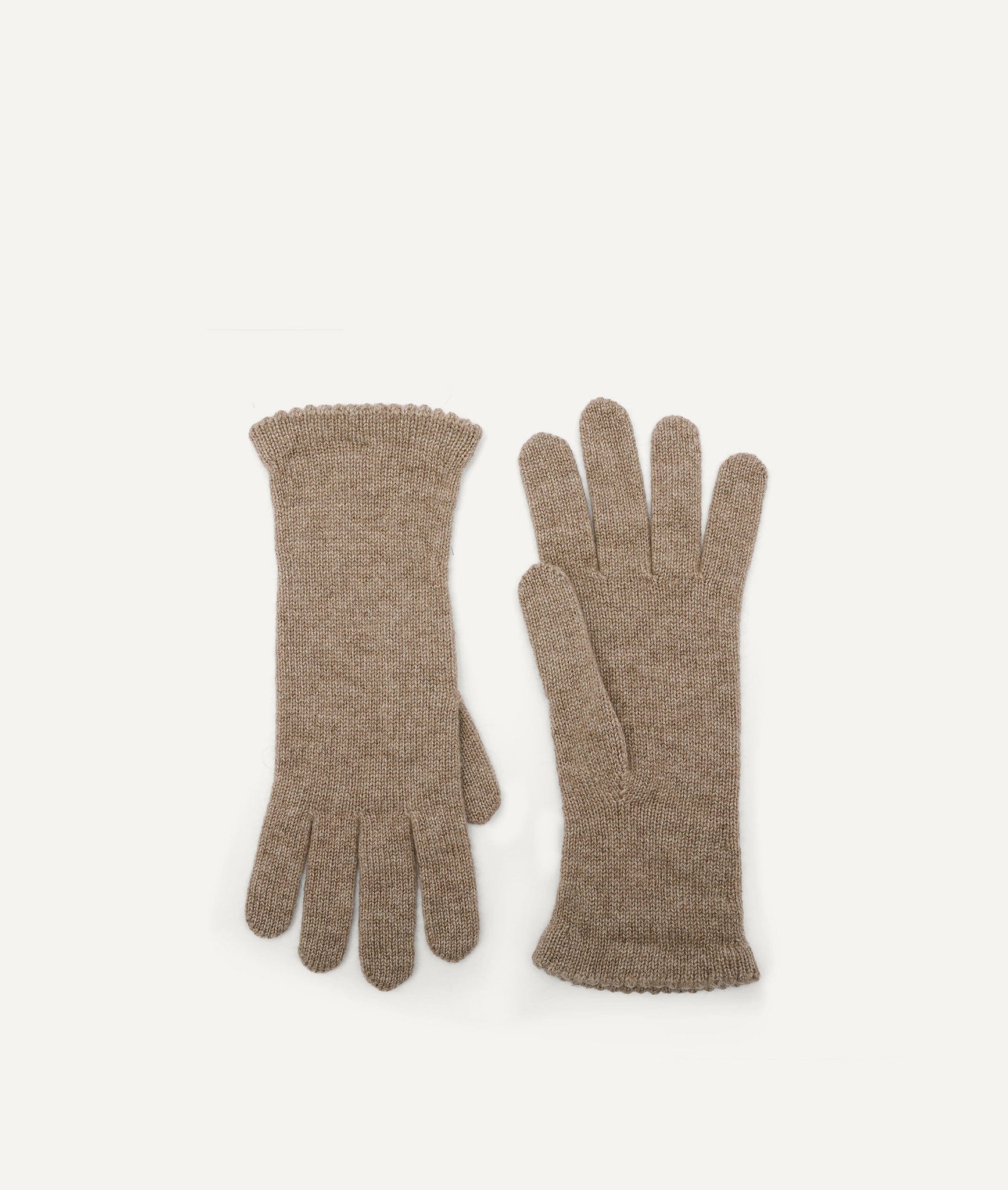 Scalloped Gloves in Cashmere