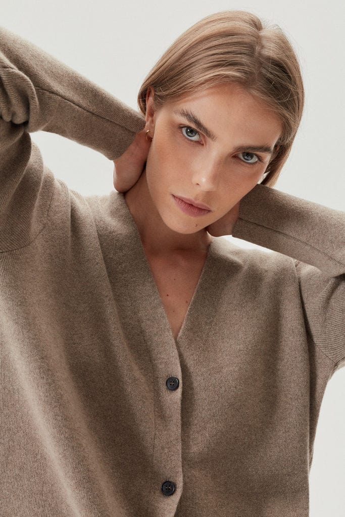 The Superior Cashmere Chunky Cardigan