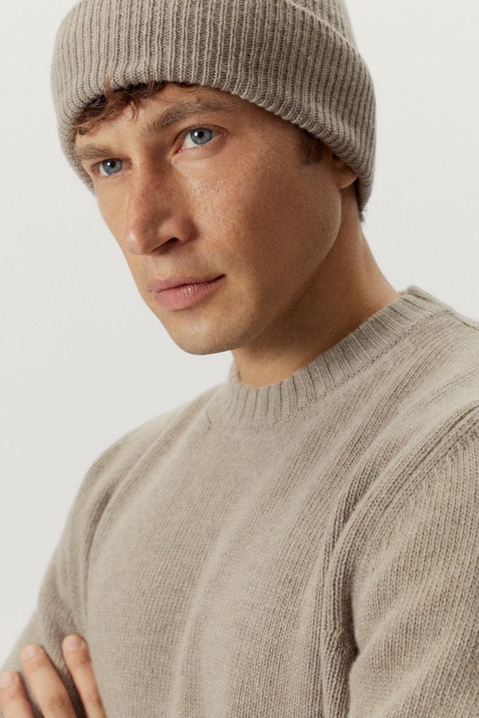 the woolen ribbed beanie oak