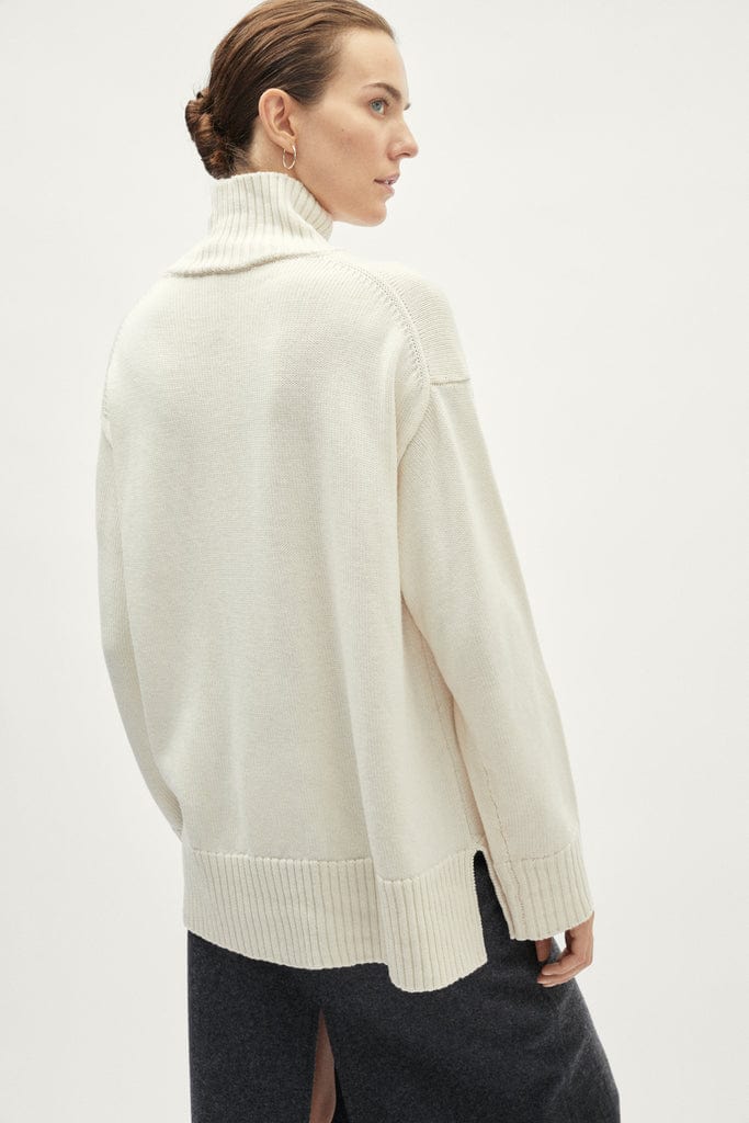 The Merino Wool Oversize High-Neck - white