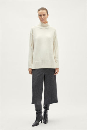 The Merino Wool Oversize High-Neck - white