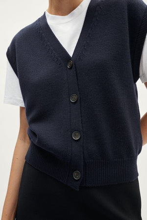 The Merino Wool Buttoned Vest - Blue