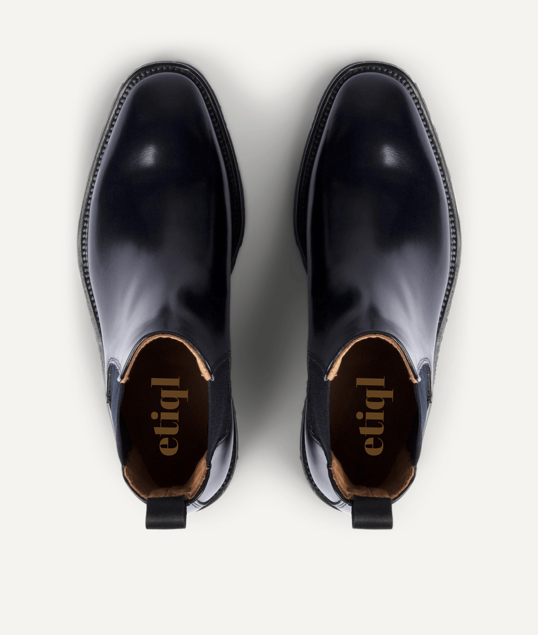 City Chelsea Boot in Calf Leather