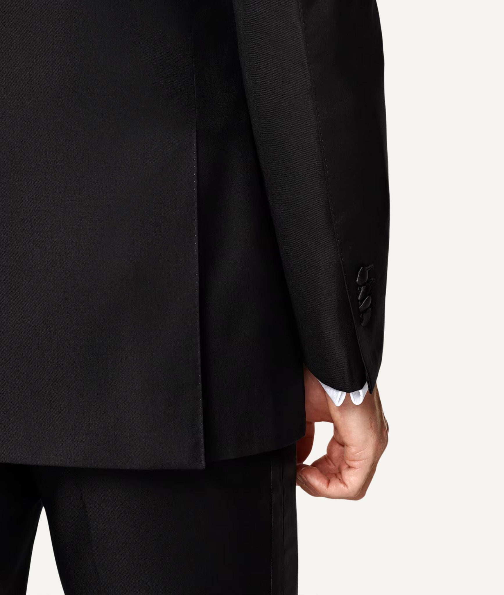 Tuxedo in Vitale Barberis Canonico Super 110’s Virgin Wool