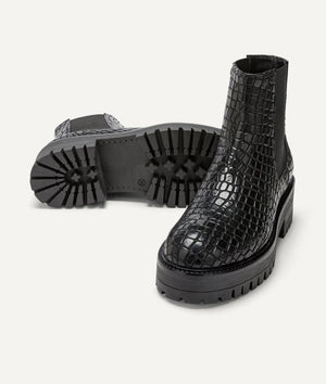 Chelsea Boot with Crocodile Pattern in Patent Leather