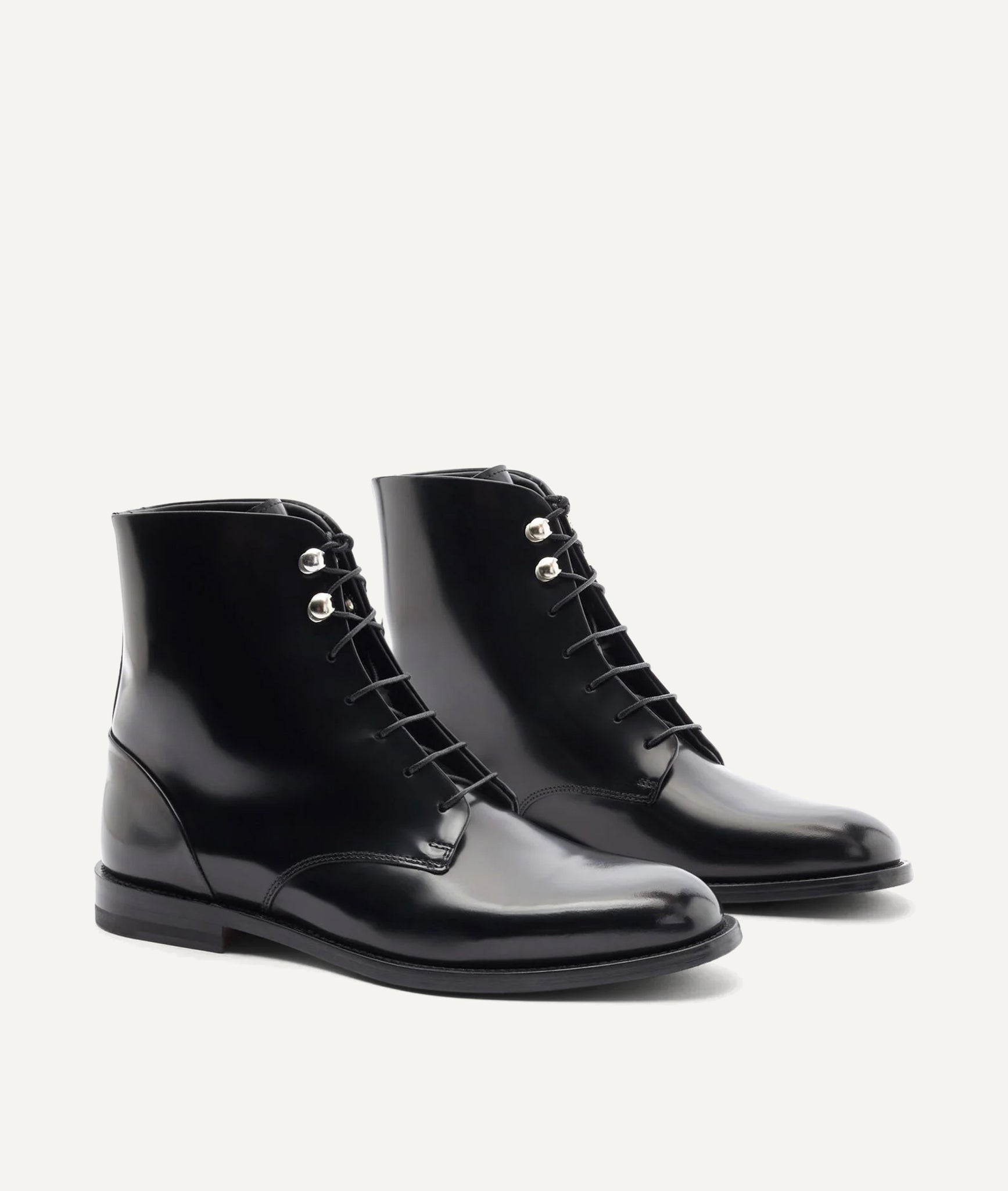 Lace-Up Boot in Calf Leather