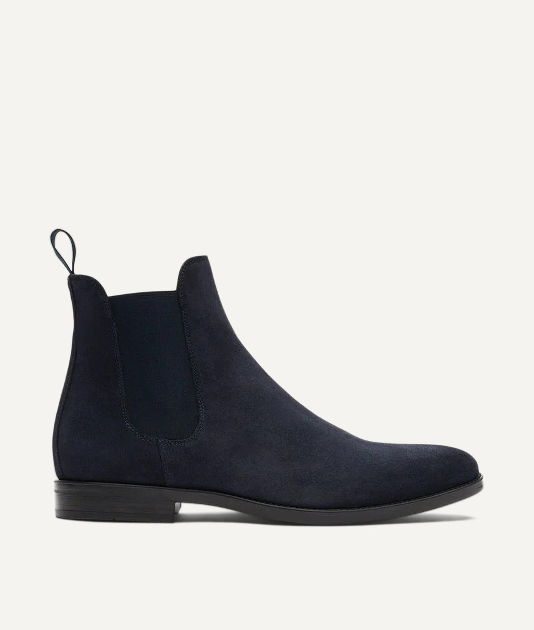 Chelsea Boot in Suede