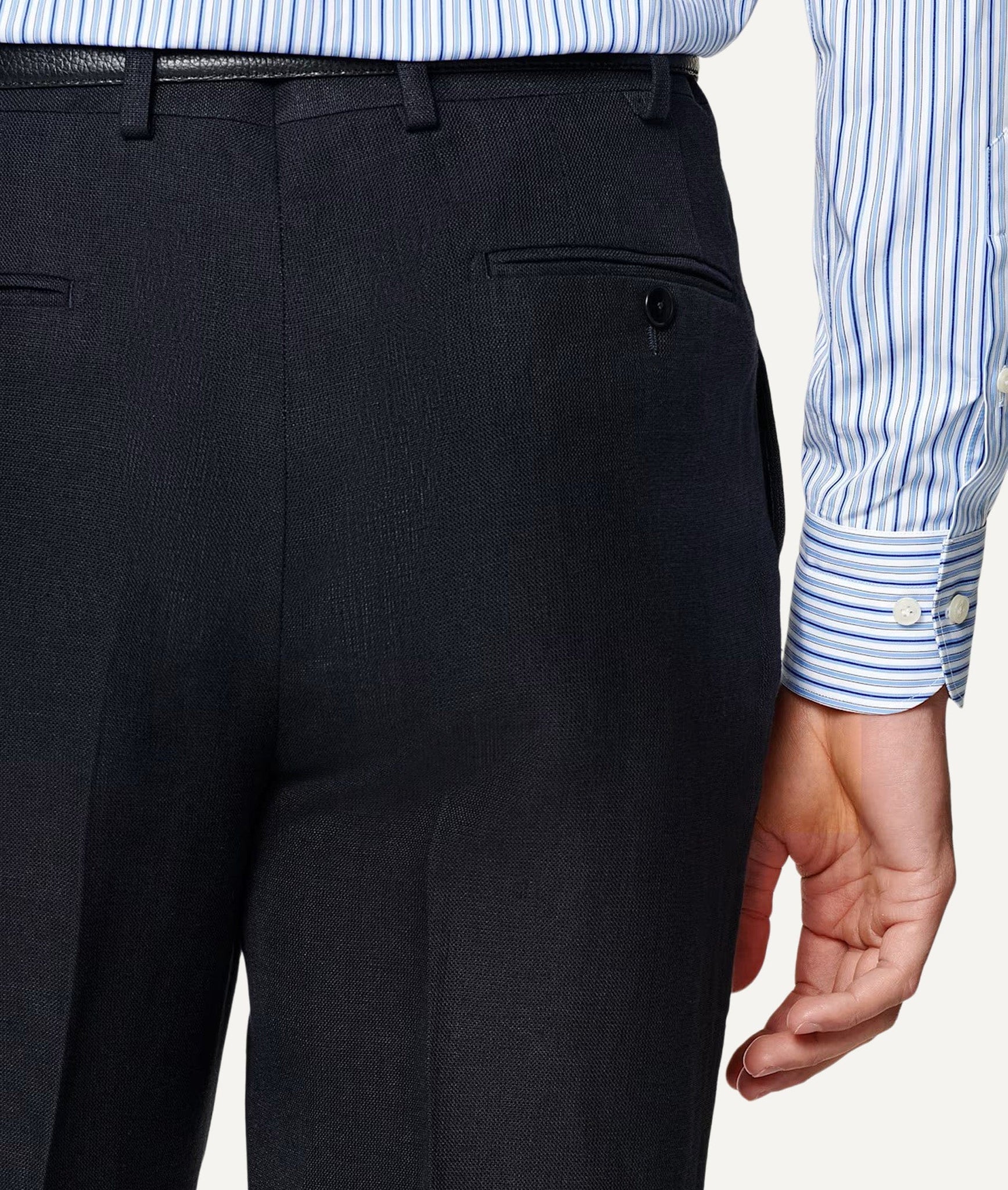 Single-Breasted Suit in Duca Visconti di Modrone Linen