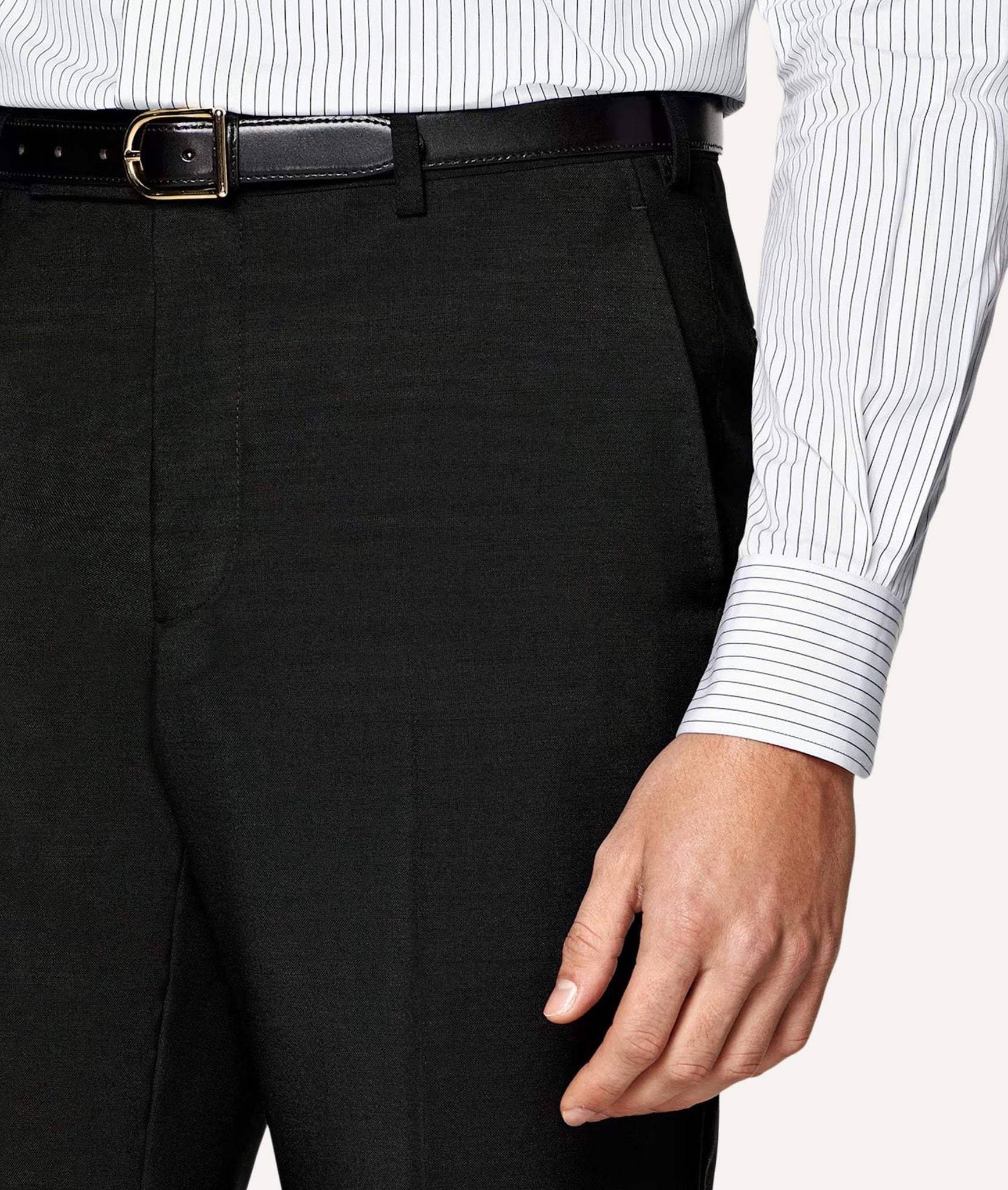 Double-Breasted Suit in Alfred Brown High-Twisted Wool