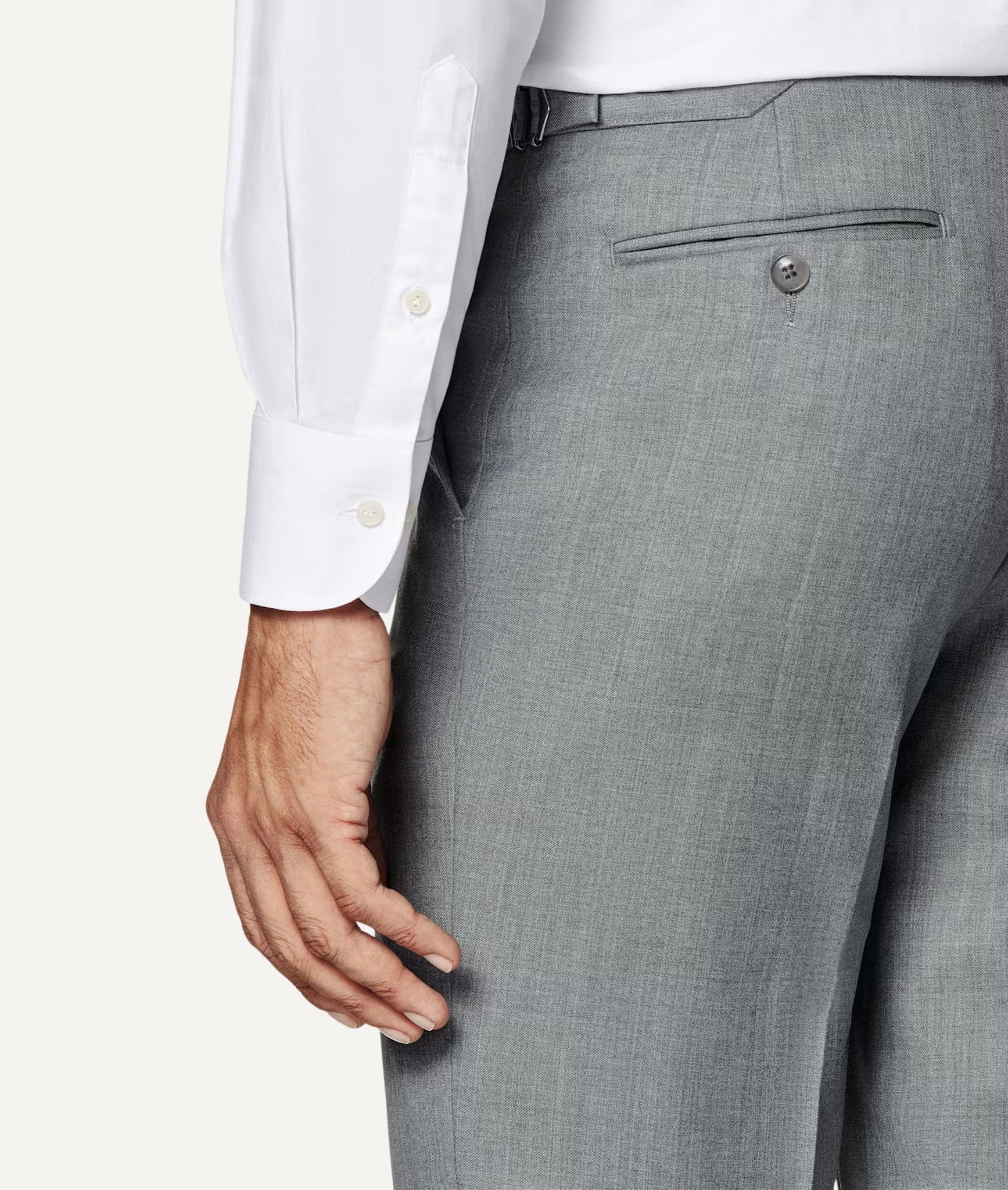 Double-Breasted Suit in Reda Super 110’s Virgin Wool