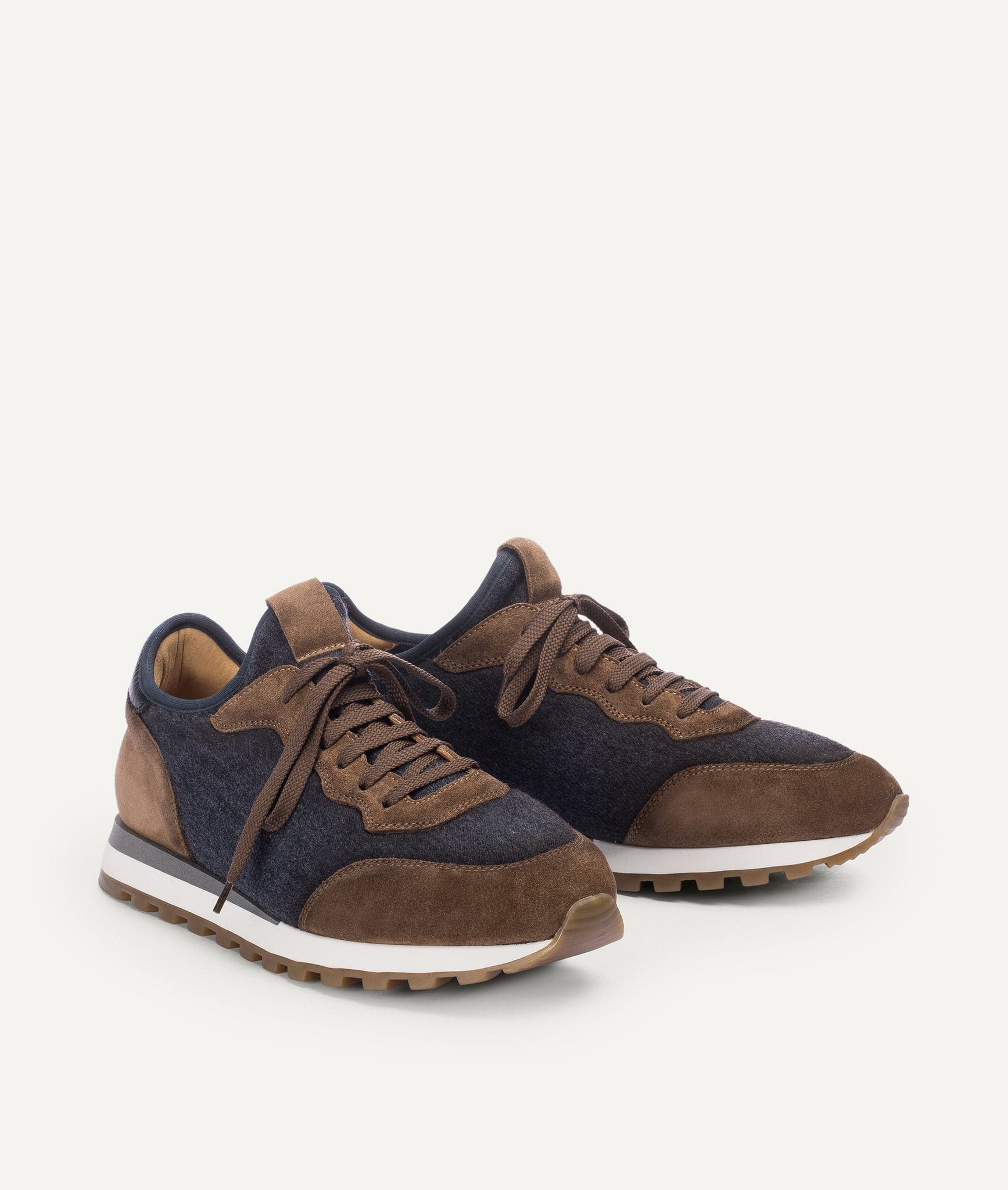 Runner in Wool and Suede