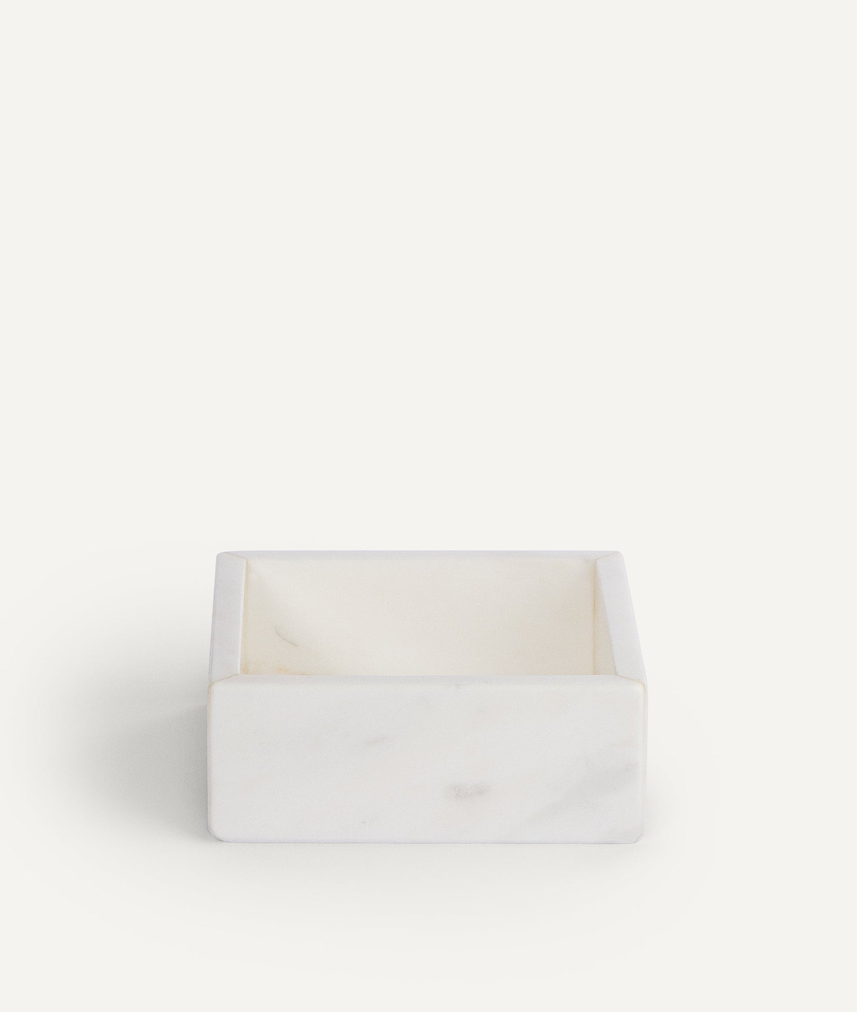 Cotton Box in Carrara Marble