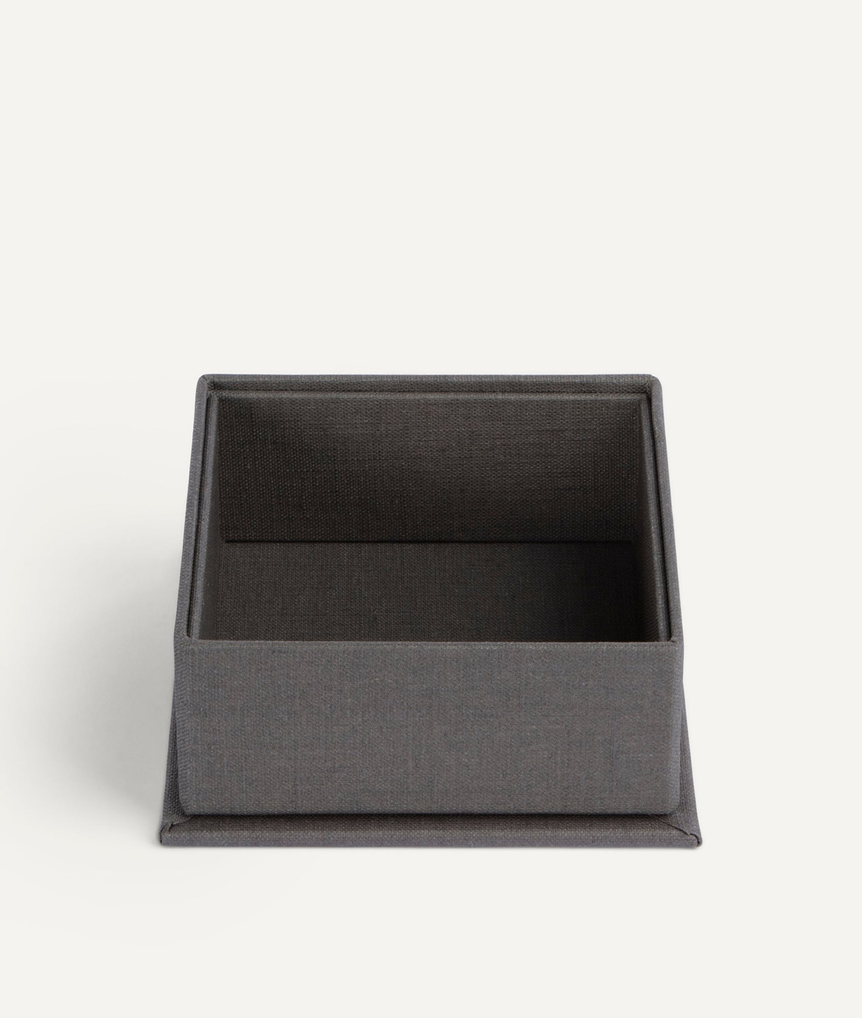 Squared Box in Linen