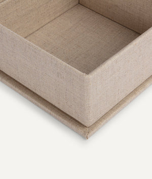Squared Box in Linen