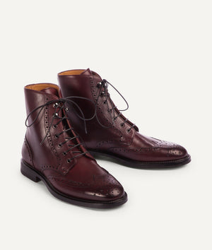 Lace-Up Boot with Brogue in Calf Leather