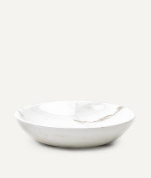 Small bowl in Carrara Marble