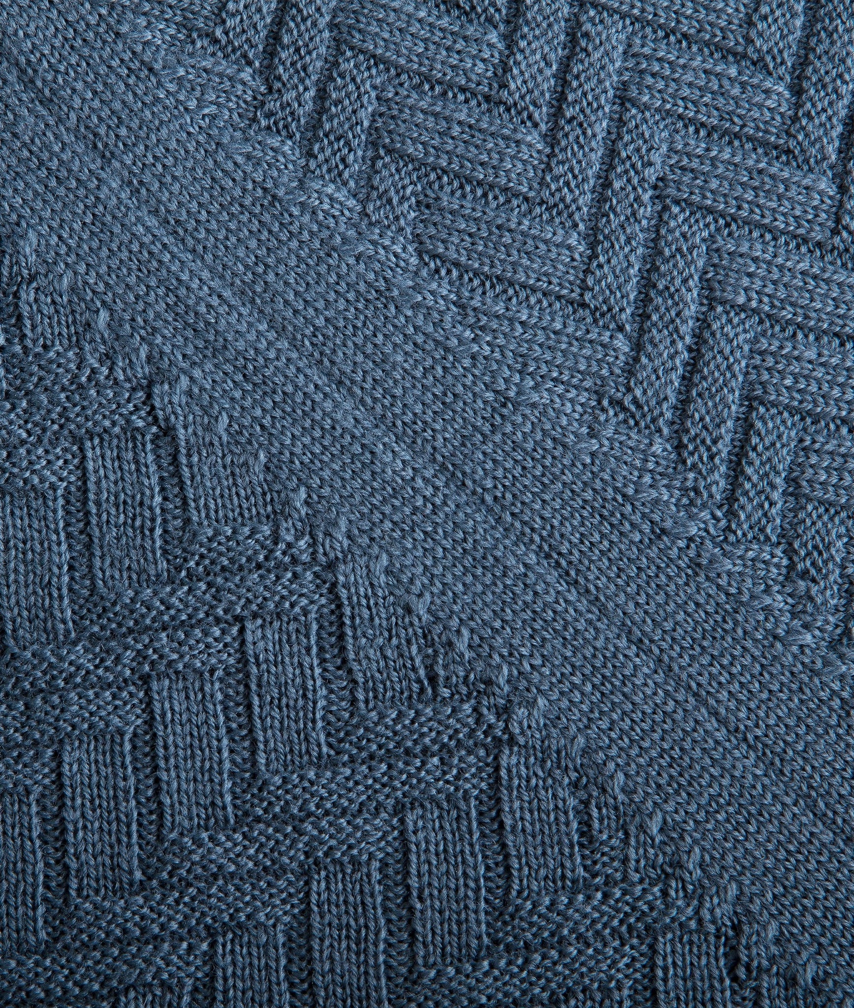Pattern Stitch Roll Neck in Cashwool